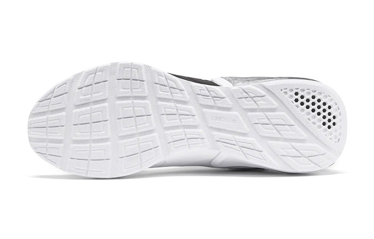 PUMA LQDCELL Challenge Perf 'White Black' 192942-01