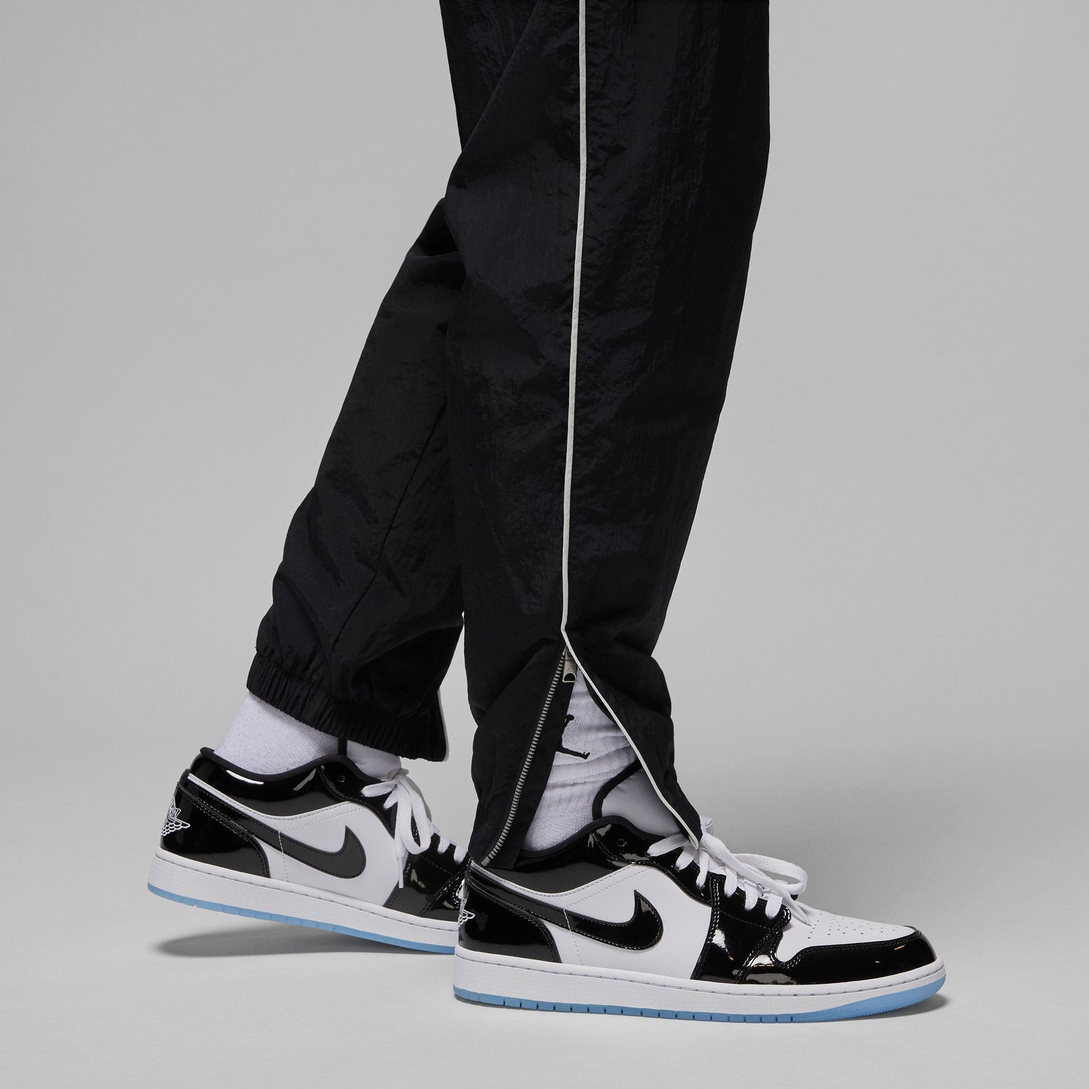 Air Jordan Essential Warmup Pants 'Black' DV7623-010