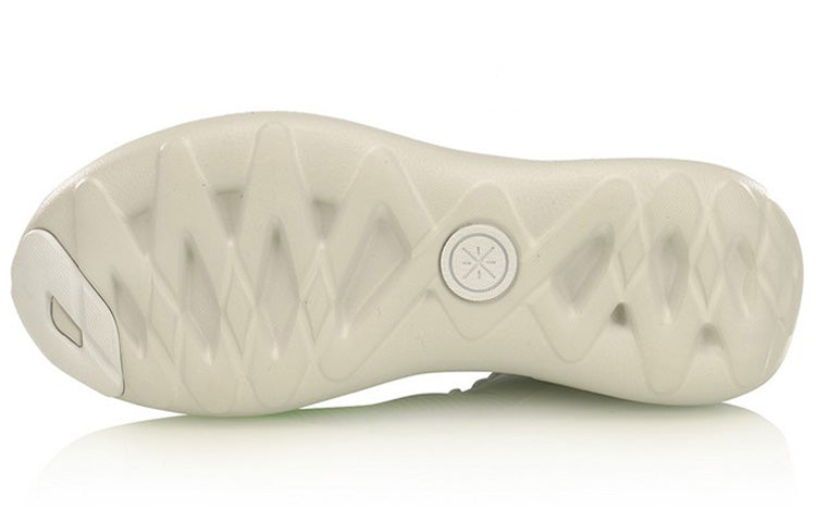 Li-Ning Essence Infinite Hi AGWP007-3