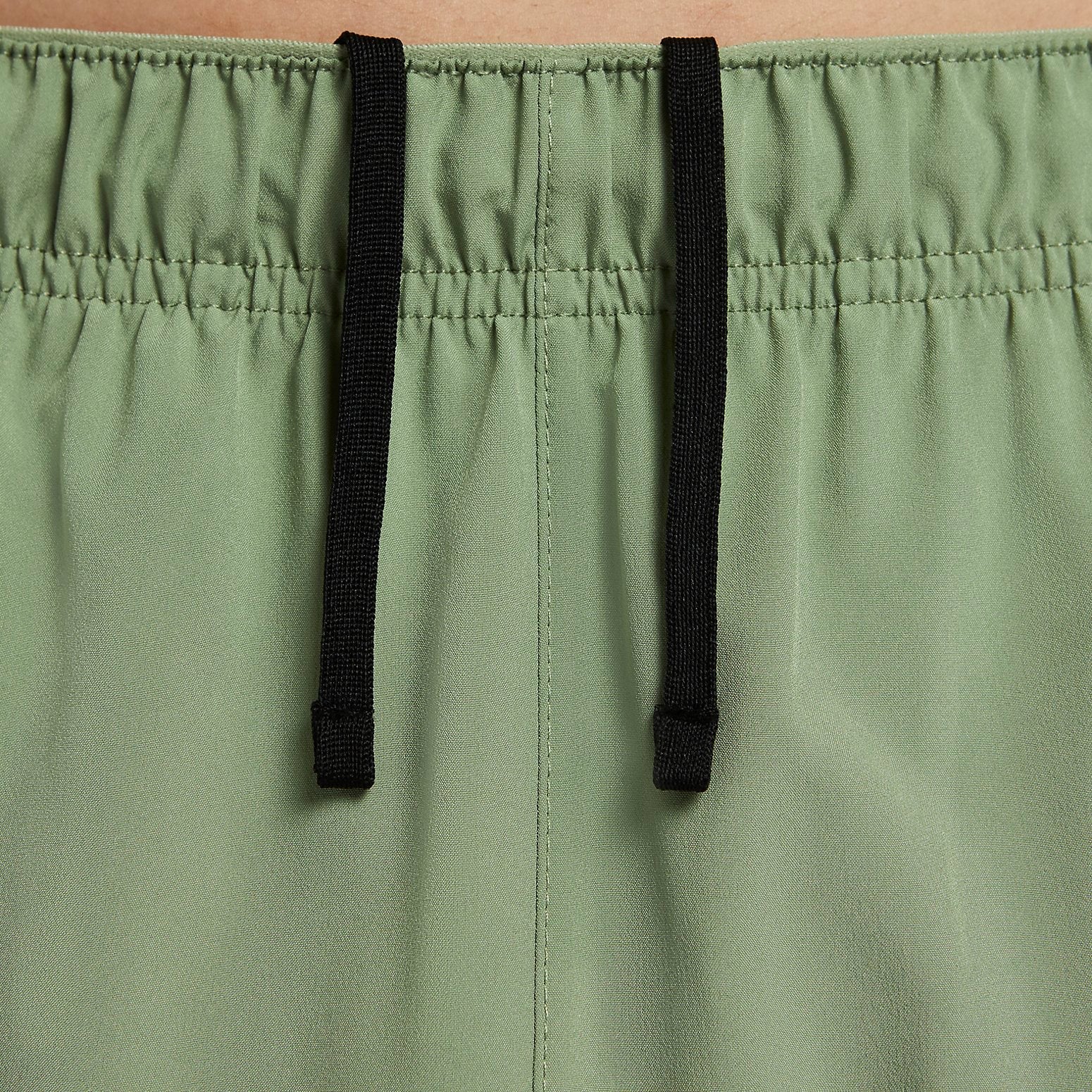 Nike Dri-FIT Challenger Shorts 'Green' FB8555-386