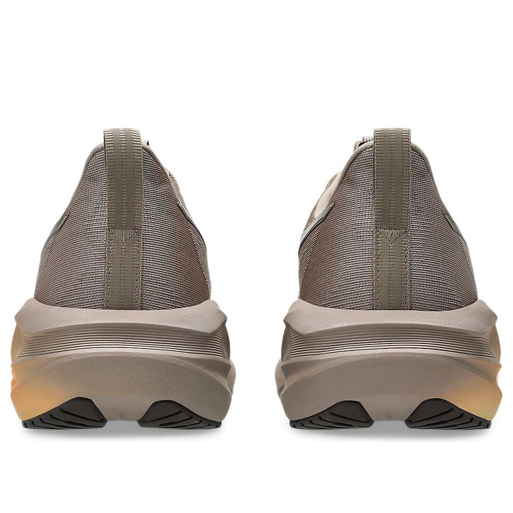 ASICS Novablast 5 'Luxe Taupe Grey' 1011C031-020