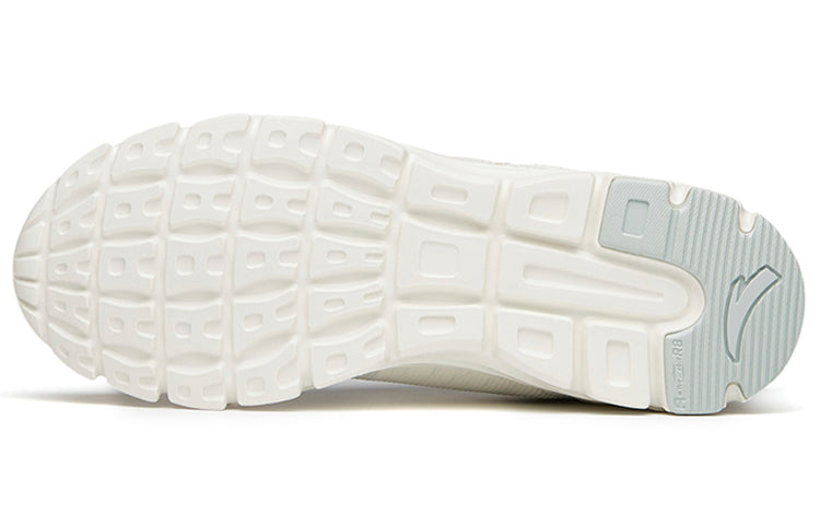 (WMNS) ANTA Running Series Sneakers 'White Grey' 922145512-3