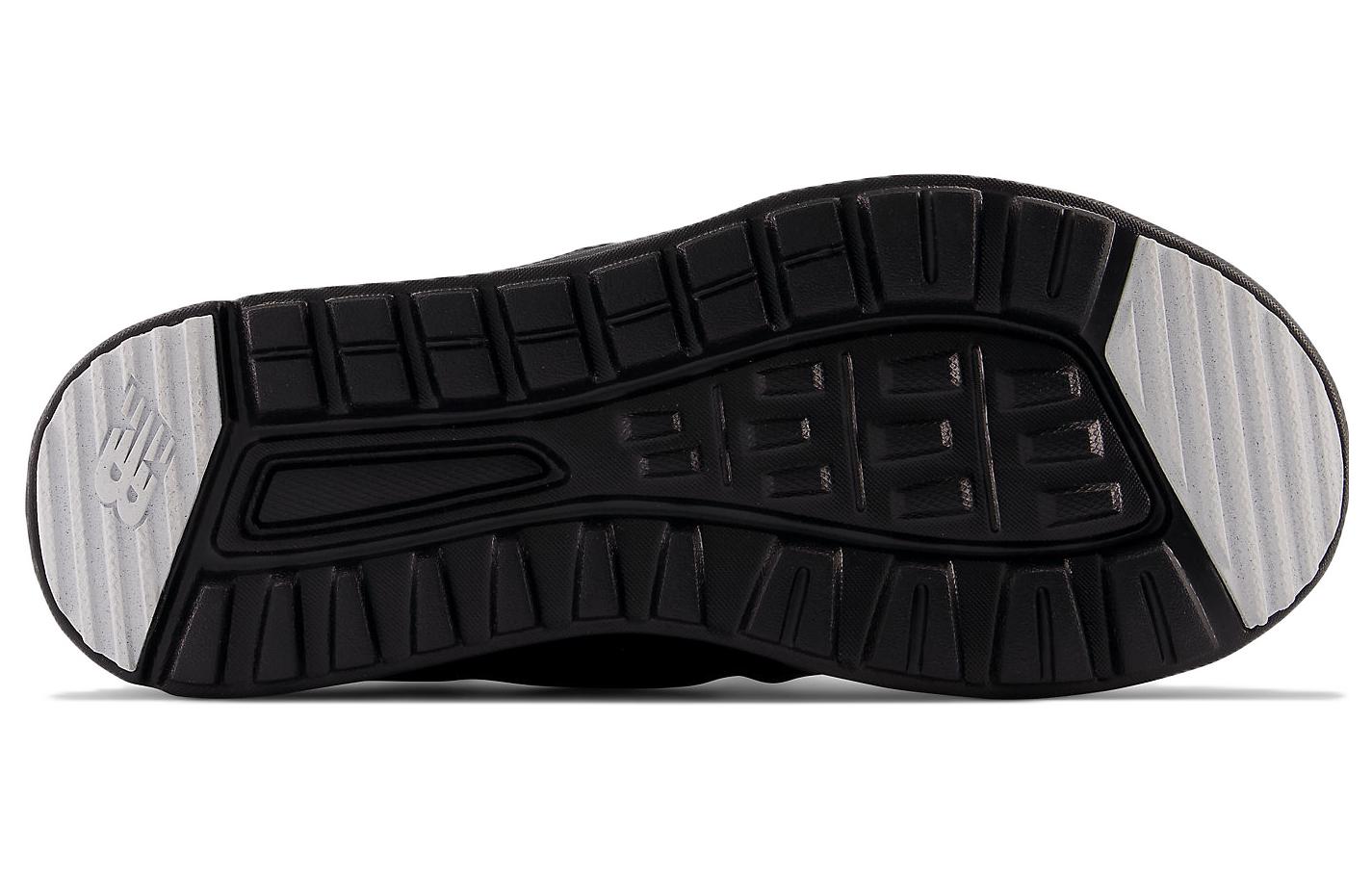 New Balance Caravan Mid-Moc V2 Shoes 'Triple Black' SUFMIDK2