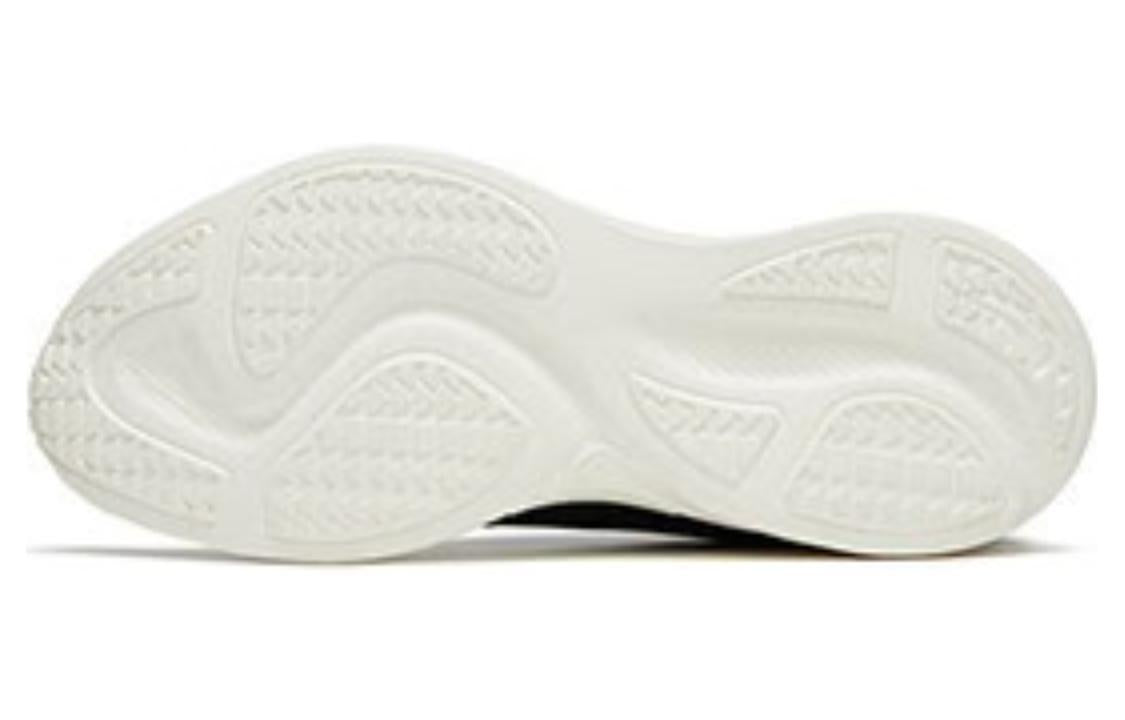 ANTA Running Series Sneakers 'Black White' 112325542-3