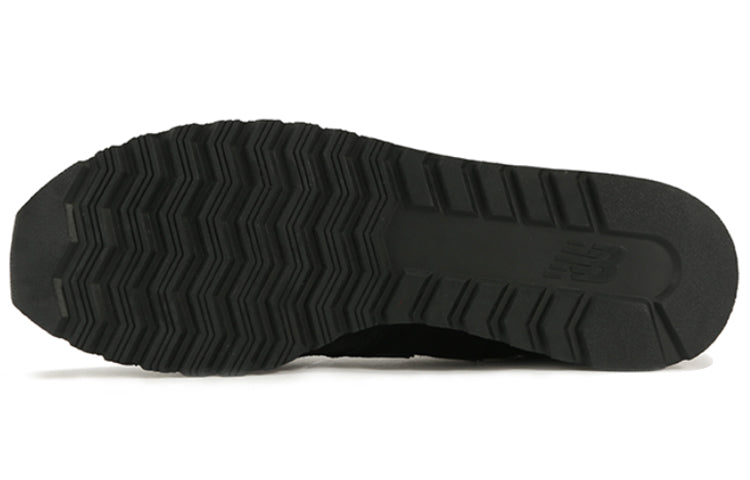 New Balance 520 Black/White U520CE