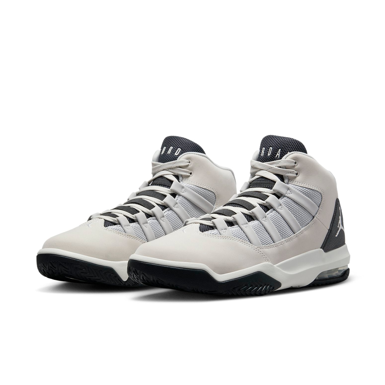 Air Jordan Max Aura 'Light Bone' AQ9084-004