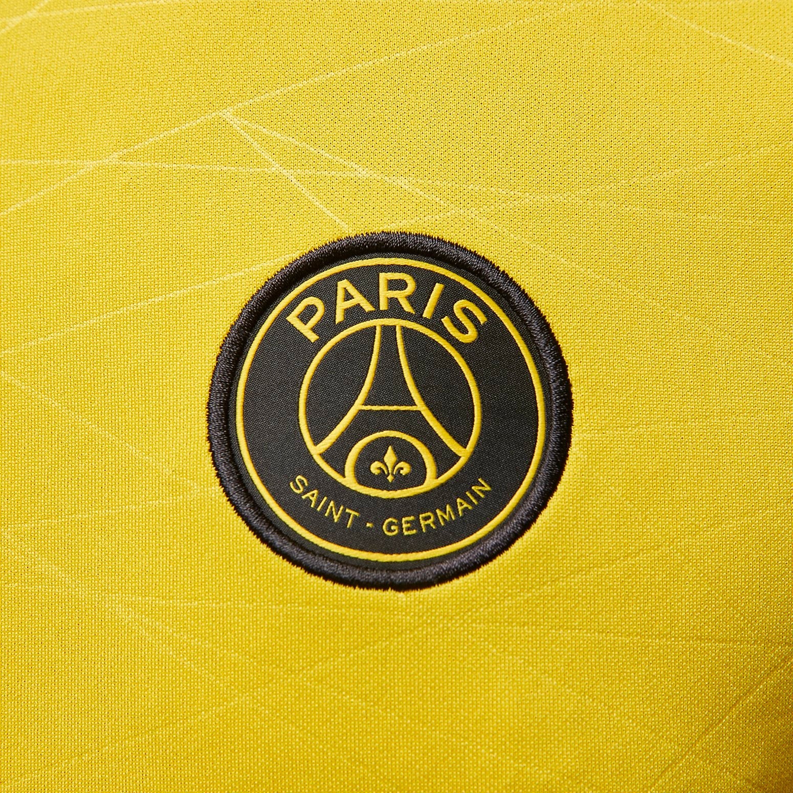 Air Jordan x Paris Saint-Germain Academy Pro Dri-FIT Top 'Tour Yellow' DR4906-720