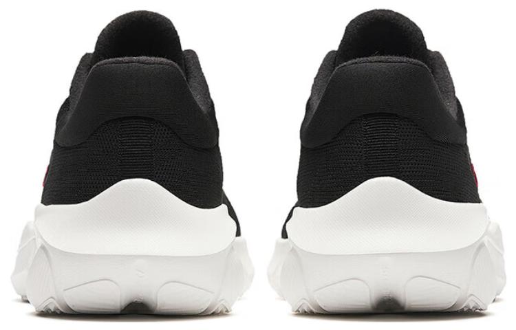 ANTA Badminton Series Sneakers 'White Black Red' 112347790-2