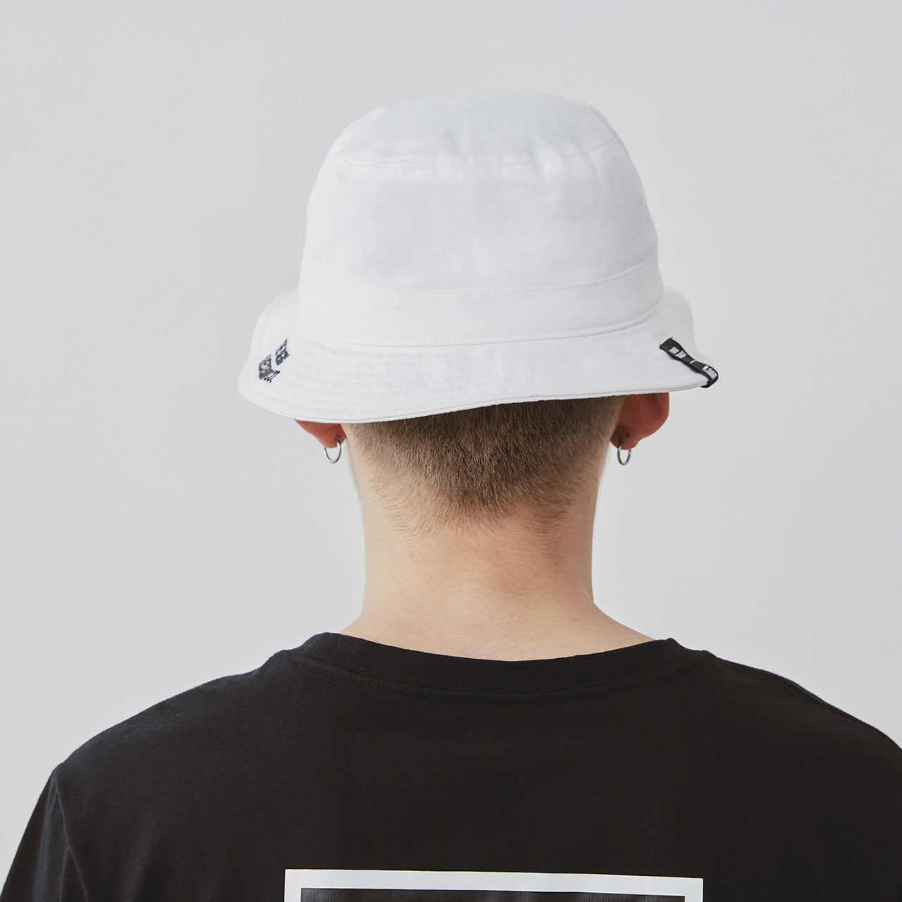 Vans Reorient Bucket Hat 'White Black' VN0A4RB1WHT