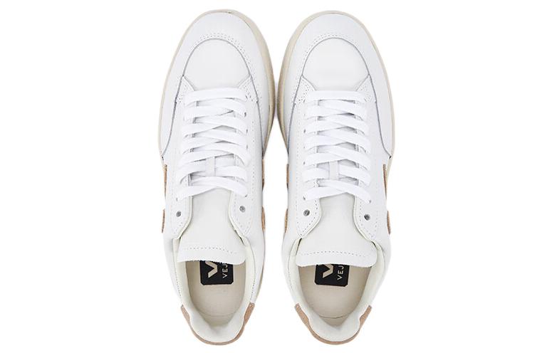 Veja V-12 Leather 'Extra White Dune' XD0202896