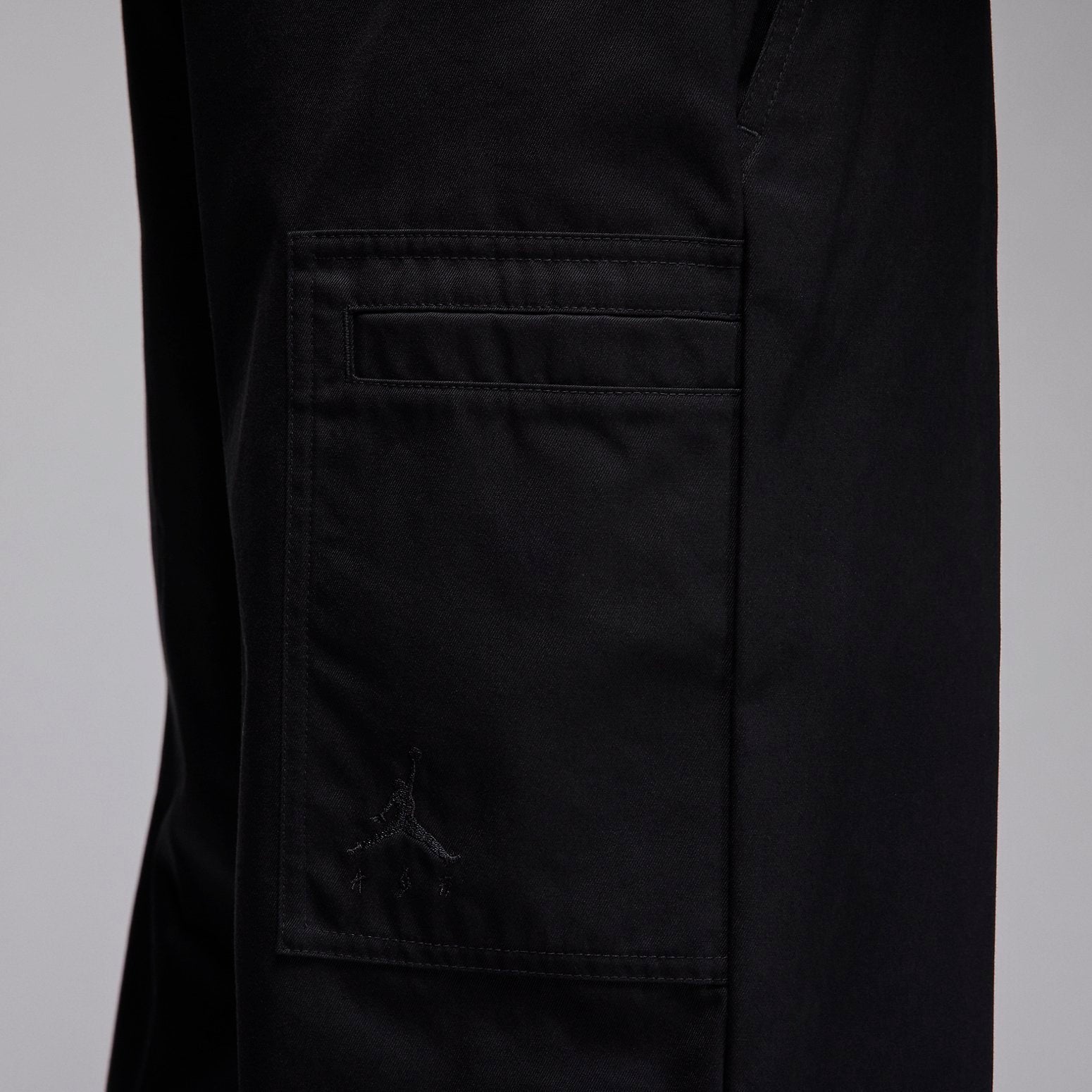 Air Jordan x J Balvin Woven Trousers 'Black' FJ6137-010