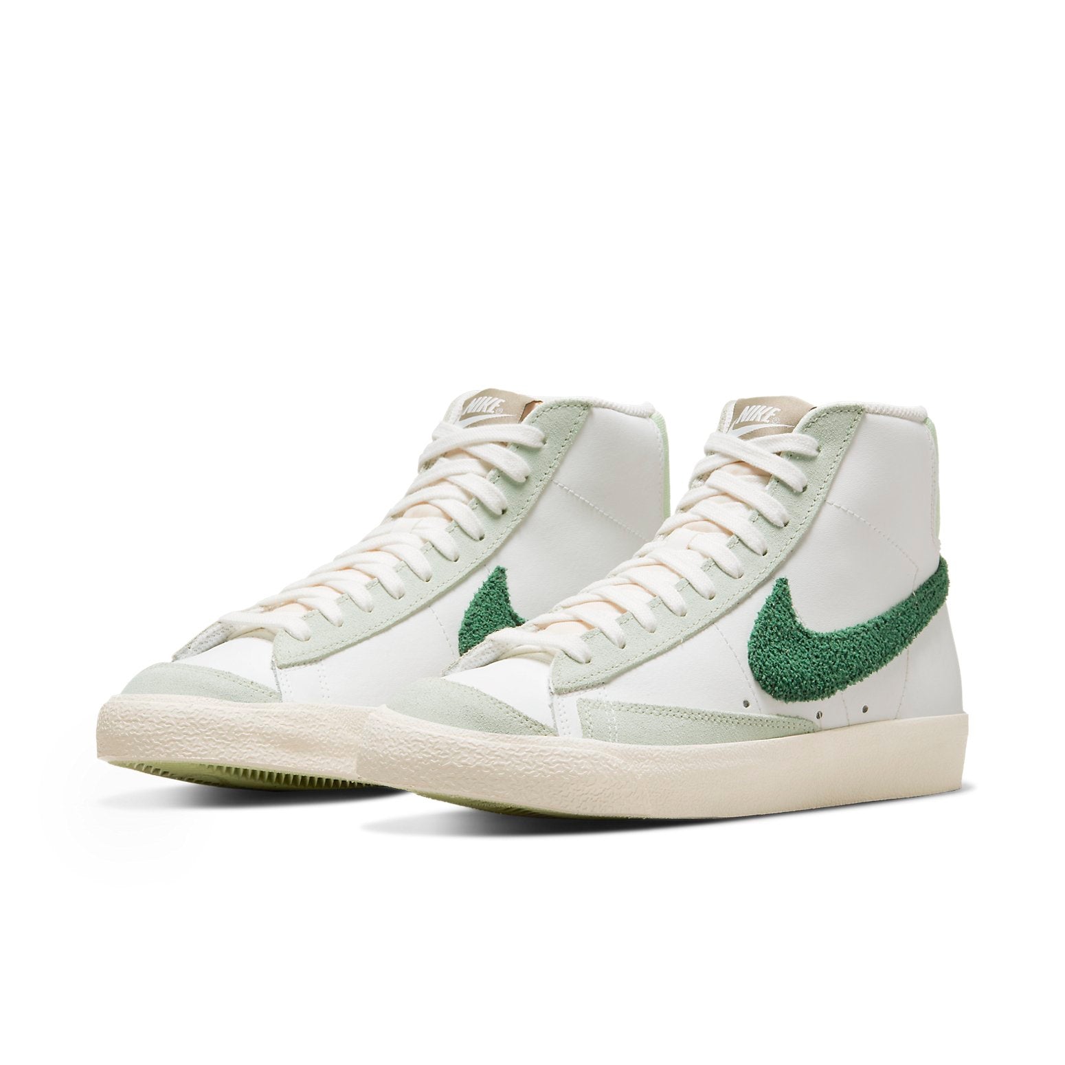 (WMNS) Nike Blazer Mid '77 'Chenille Swoosh - White Gorge Green' DX8959-100