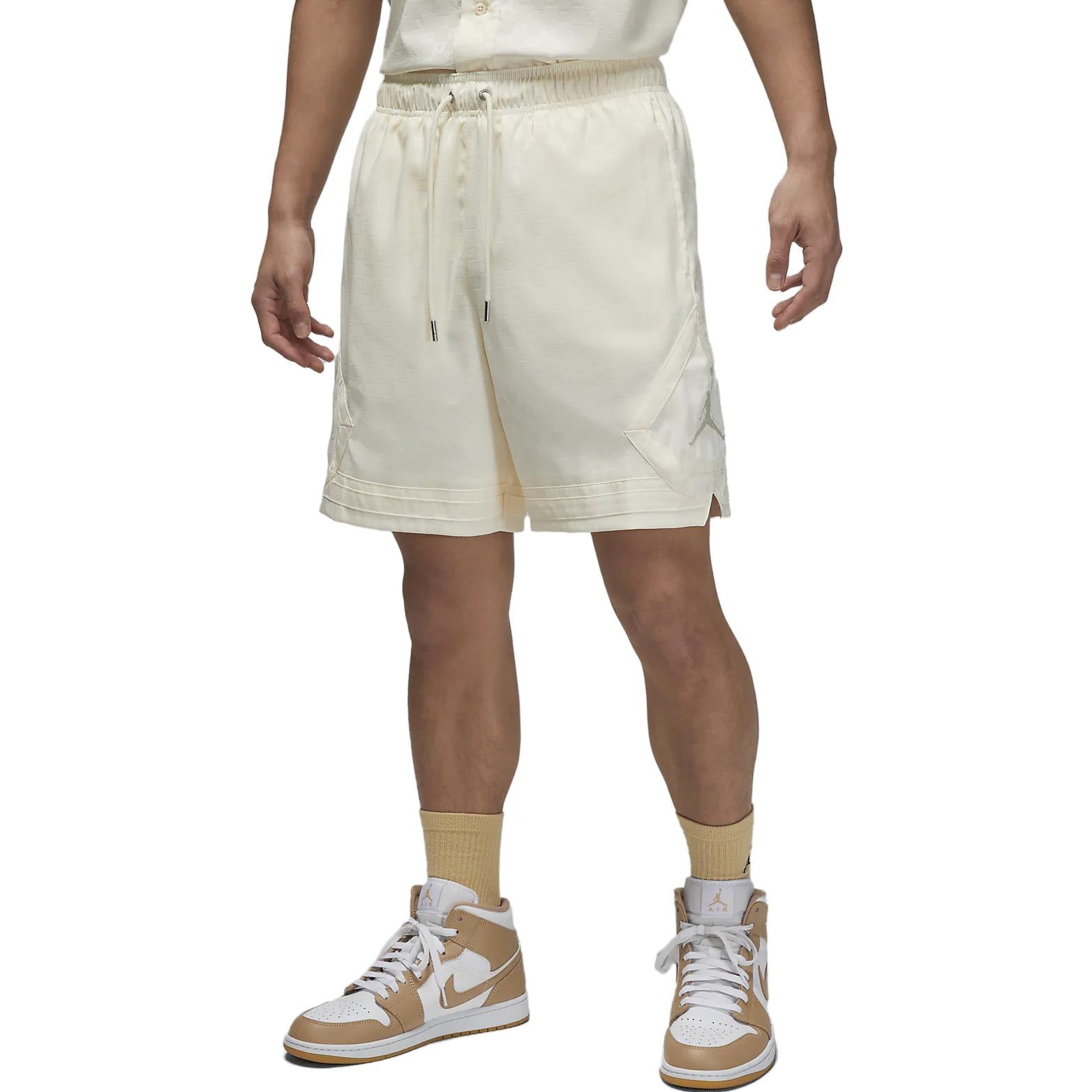 Air Jordan Essentials Diamond Shorts 'Beige' FN0770-110