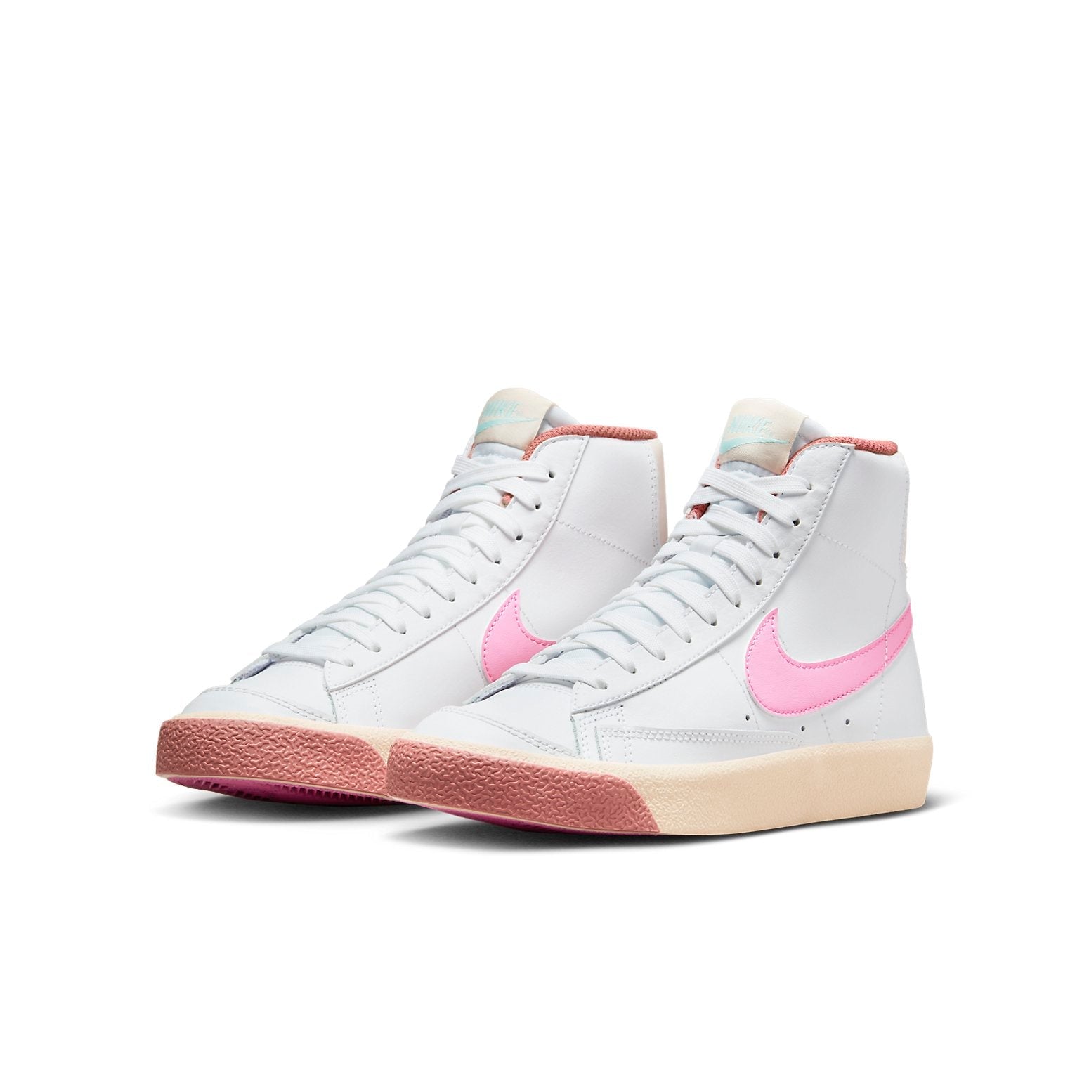 (GS) Nike Blazer Mid '77 'White Pink Spell' DZ2900-100