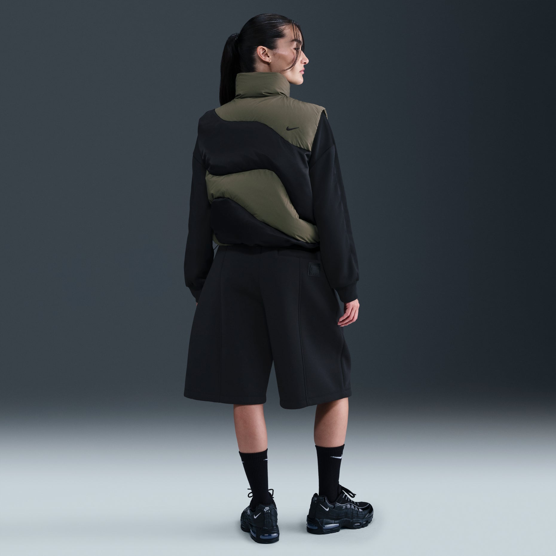 (WMNS) Nike Swoosh Series Oversized Down Vest 'Medium Olive Black' IH3981-222