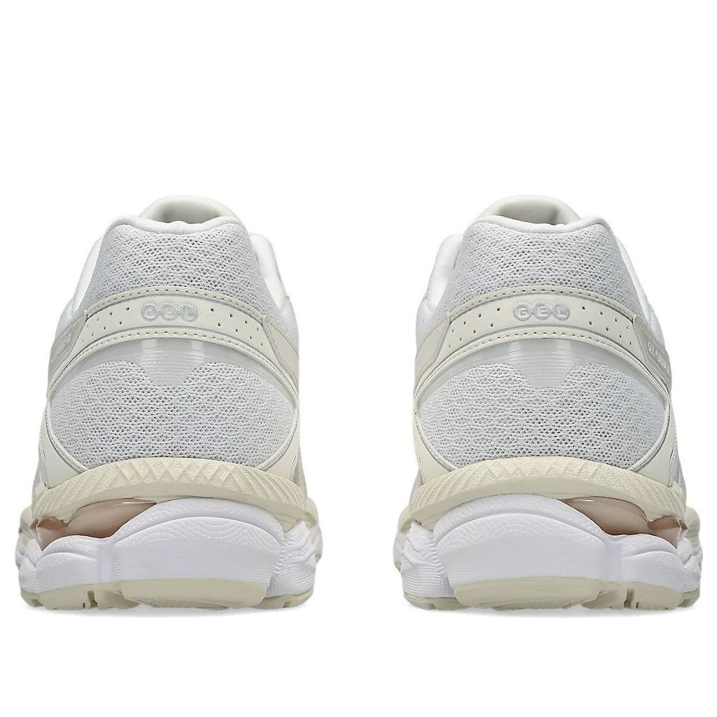 (WMNS) ASICS Gel-Cumulus 16 'White Cream' 1203A887-100