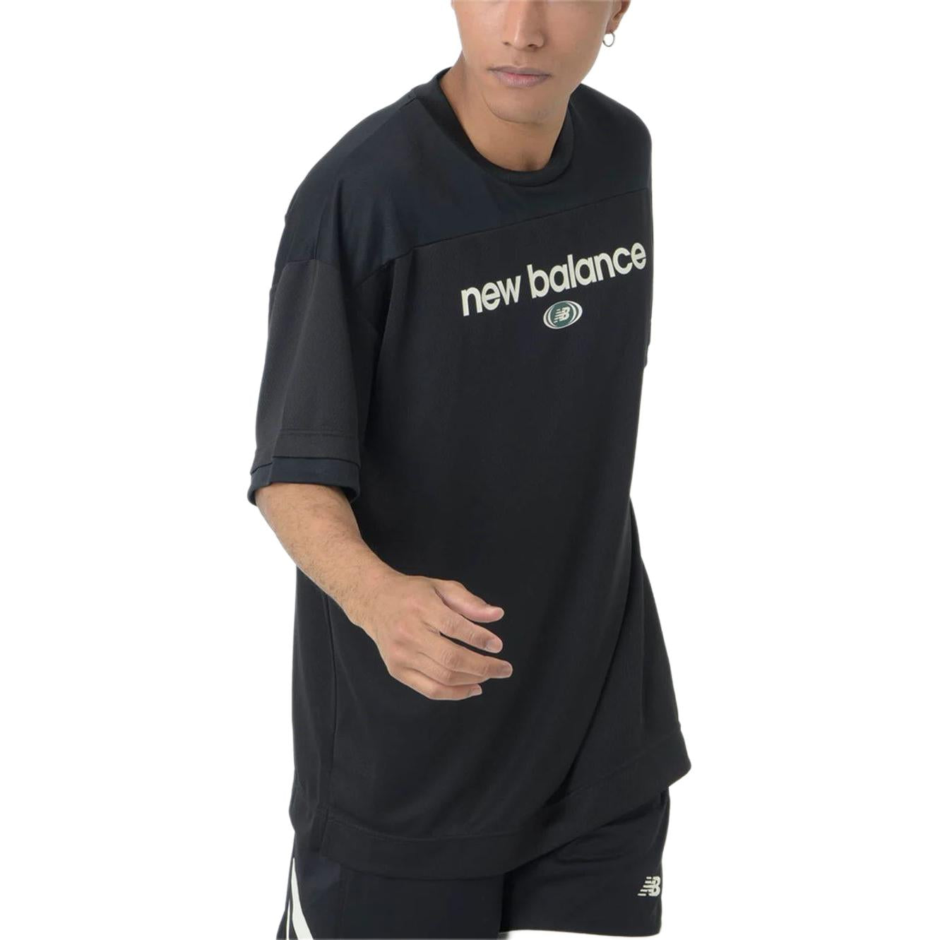 New Balance Linear Logo Honeycomb Mesh T-shirt Asia Sizing 'Black' AMT45072-BK