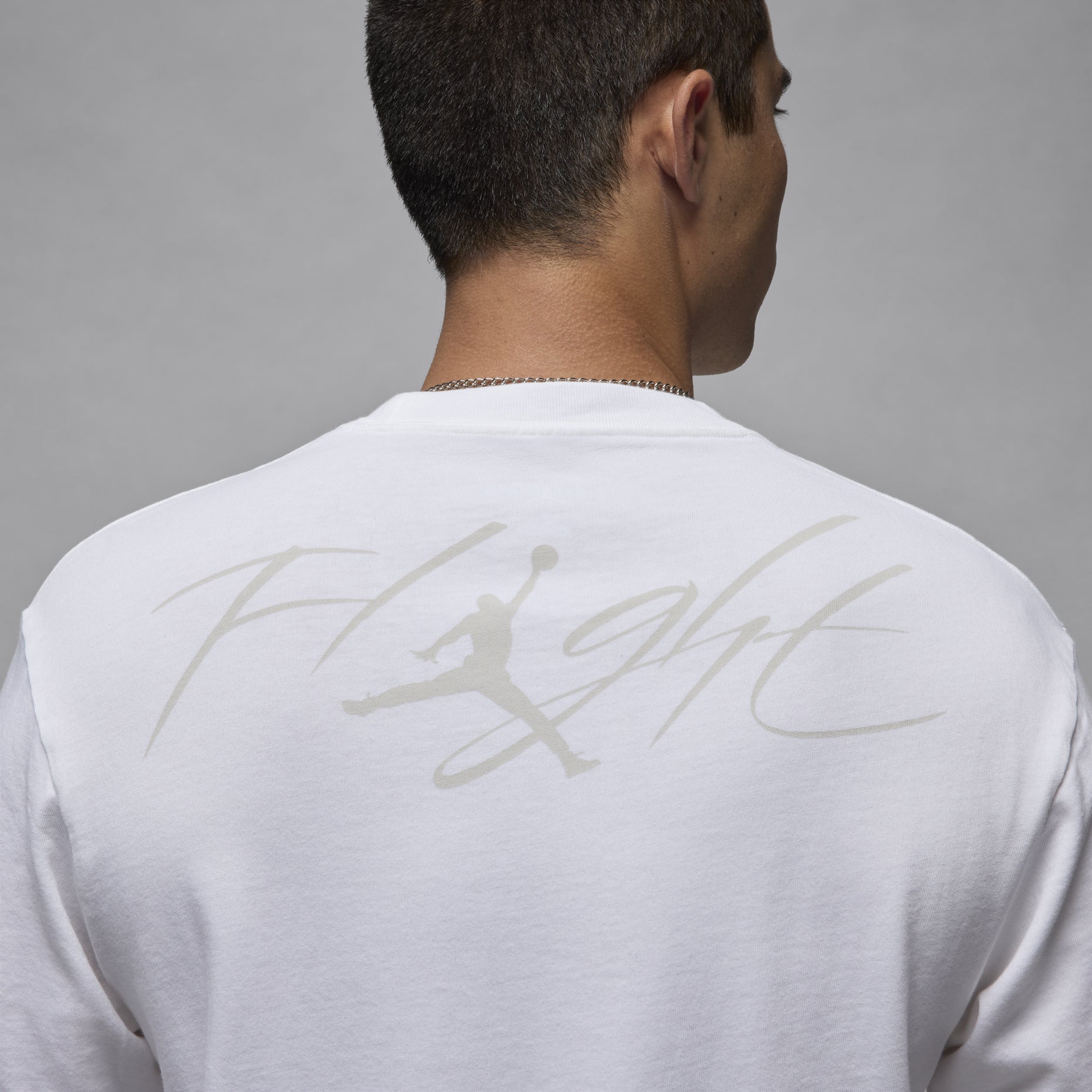 Nike  T FN5995-100