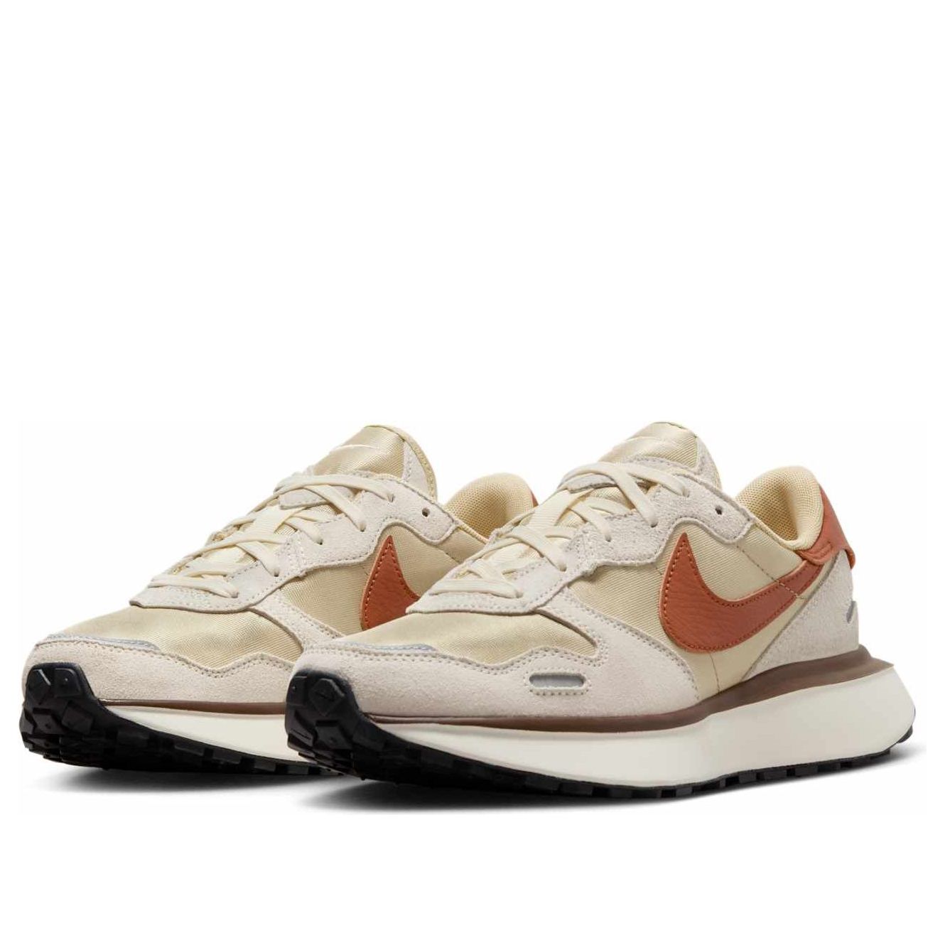 (WMNS) Nike Phoenix Waffle 'Team Gold Coconut Milk' FD2196-700