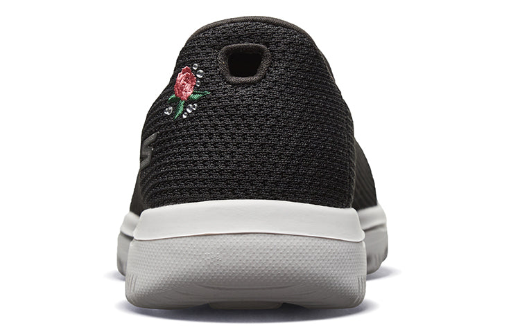 (WMNS) Skechers Go Walk Evolution Ultra 'Black White' 15749-BKW