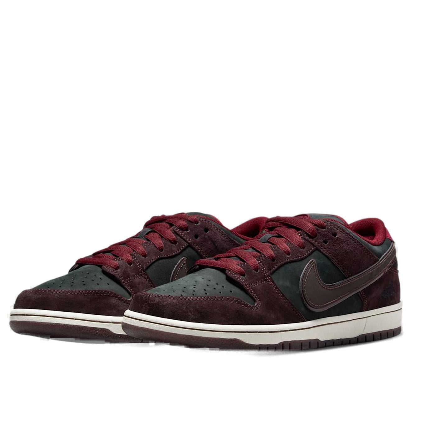 Nike x Riot Skateshop SB Dunk Low 'Mahogany Dark Beetroot' FZ1289-200