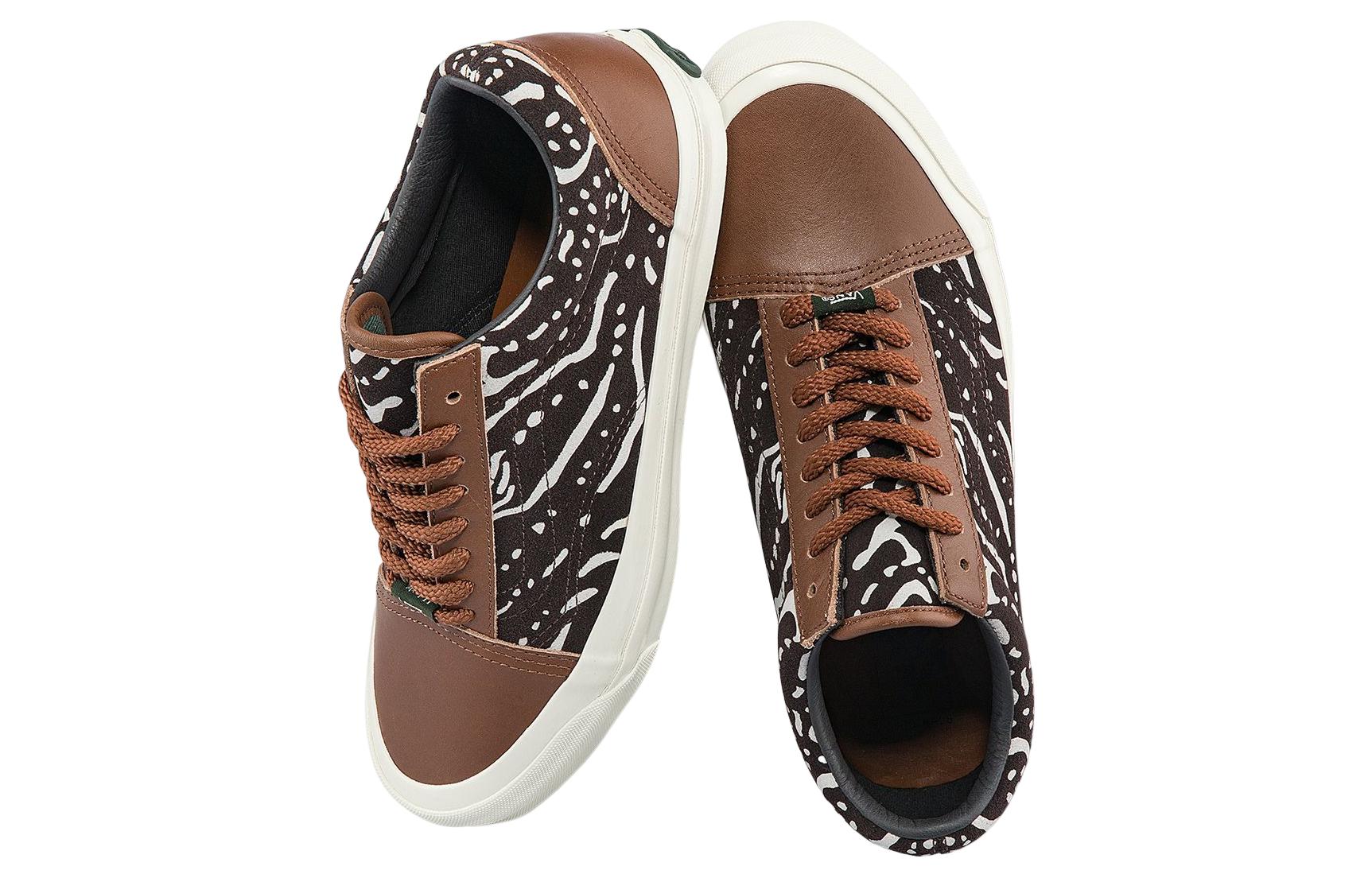Taka Hayashi x Vans Vault OG Old Skool LX VN0A5FC4BRO