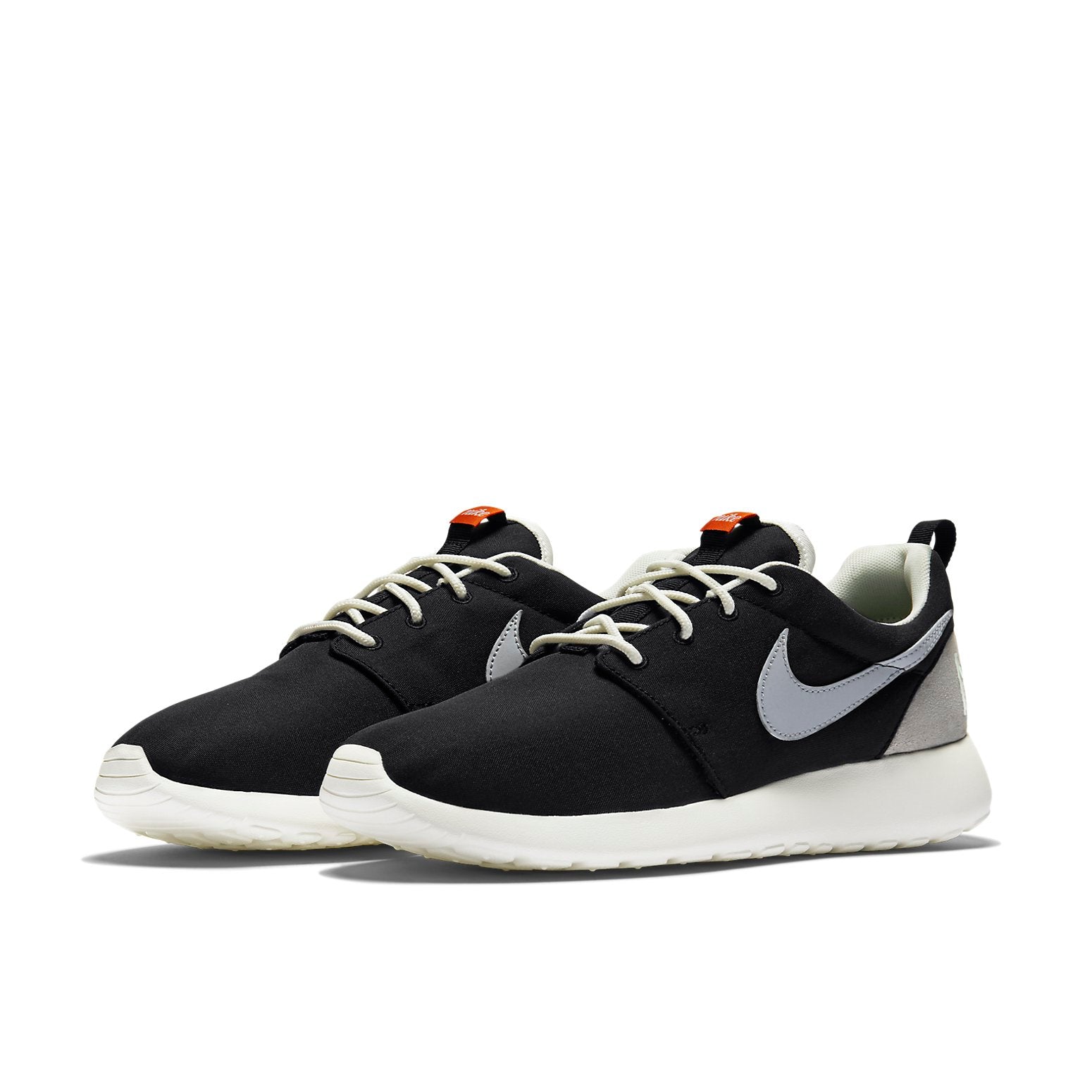 (WMNS) Nike Roshe One Retro 'Black White Red' 820200-001