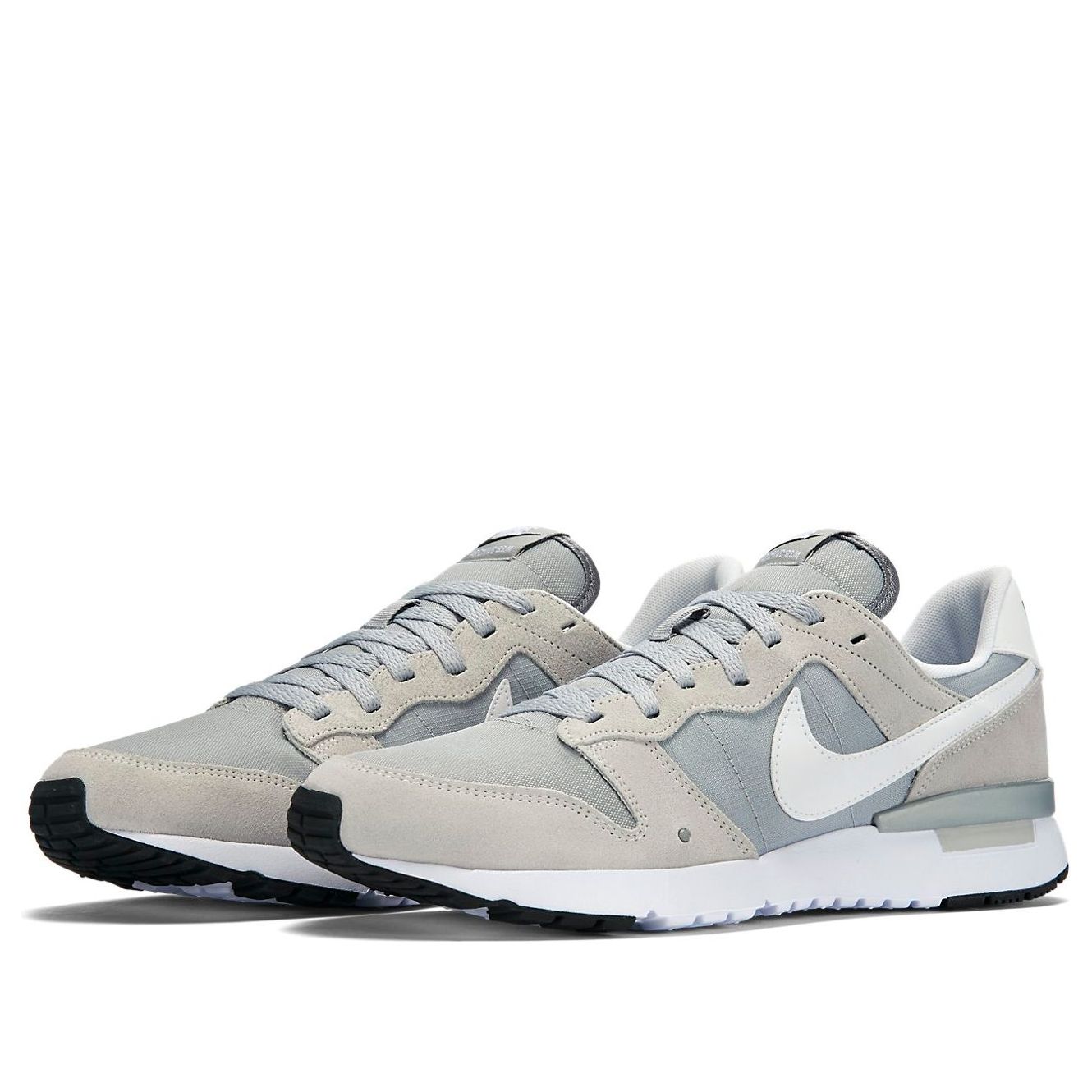 Nike Archive 83.M 747245-002