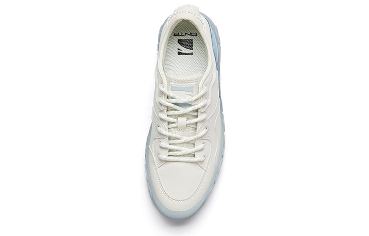 (WMNS) ANTA Life Series Sneakers 'White Lake Blue' 122038042-2