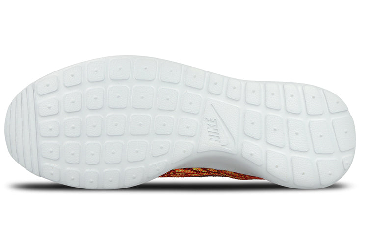 (WMNS) Nike Roshe One Flyknit 'Team Red Crimson' 704927-600