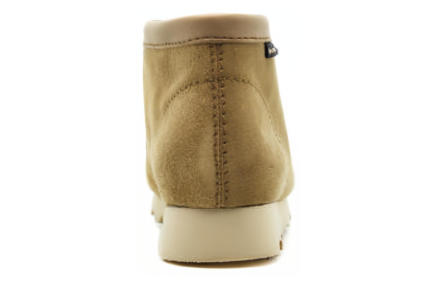 Clarks Wallabee Boots GTX Suede 'Maple' 26163277