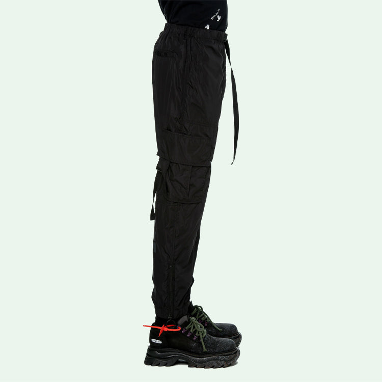 Off-White SS21 Arrow Printing Cargo Pants Black OMCF004R21FAB0021010