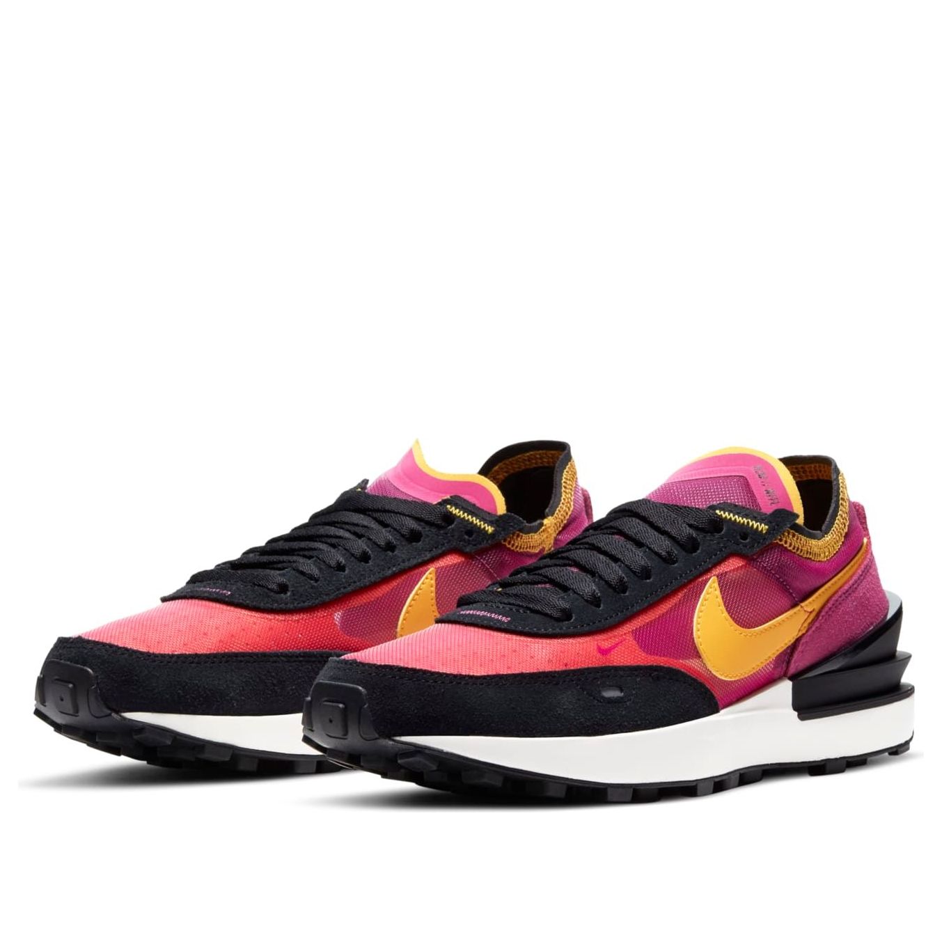 (WMNS) Nike Waffle One 'Active Fuchsia' DC2533-600