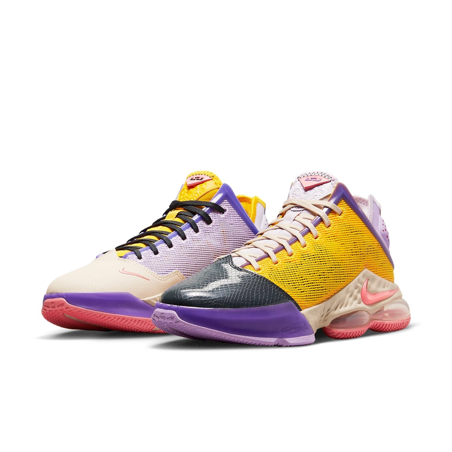Nike LeBron 19 Low 'Mismatch' DO9829-500