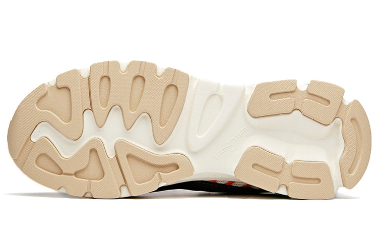(WMNS) ANTA Millennium Glacier 'White Grey Black' 122028899-4