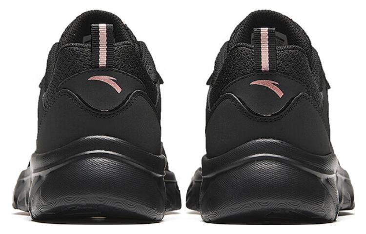 (WMNS) ANTA Running Series Sneakers 'Black Rose' 922225530-12