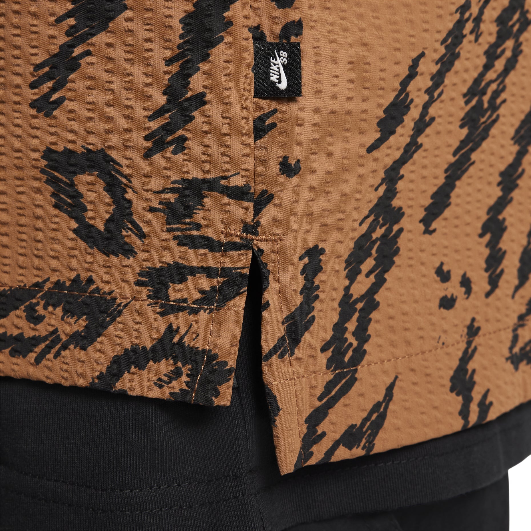 (GS) Nike SB Dri-FIT Button-Down Skate Shirt 'Light British Tan' FN9218-281