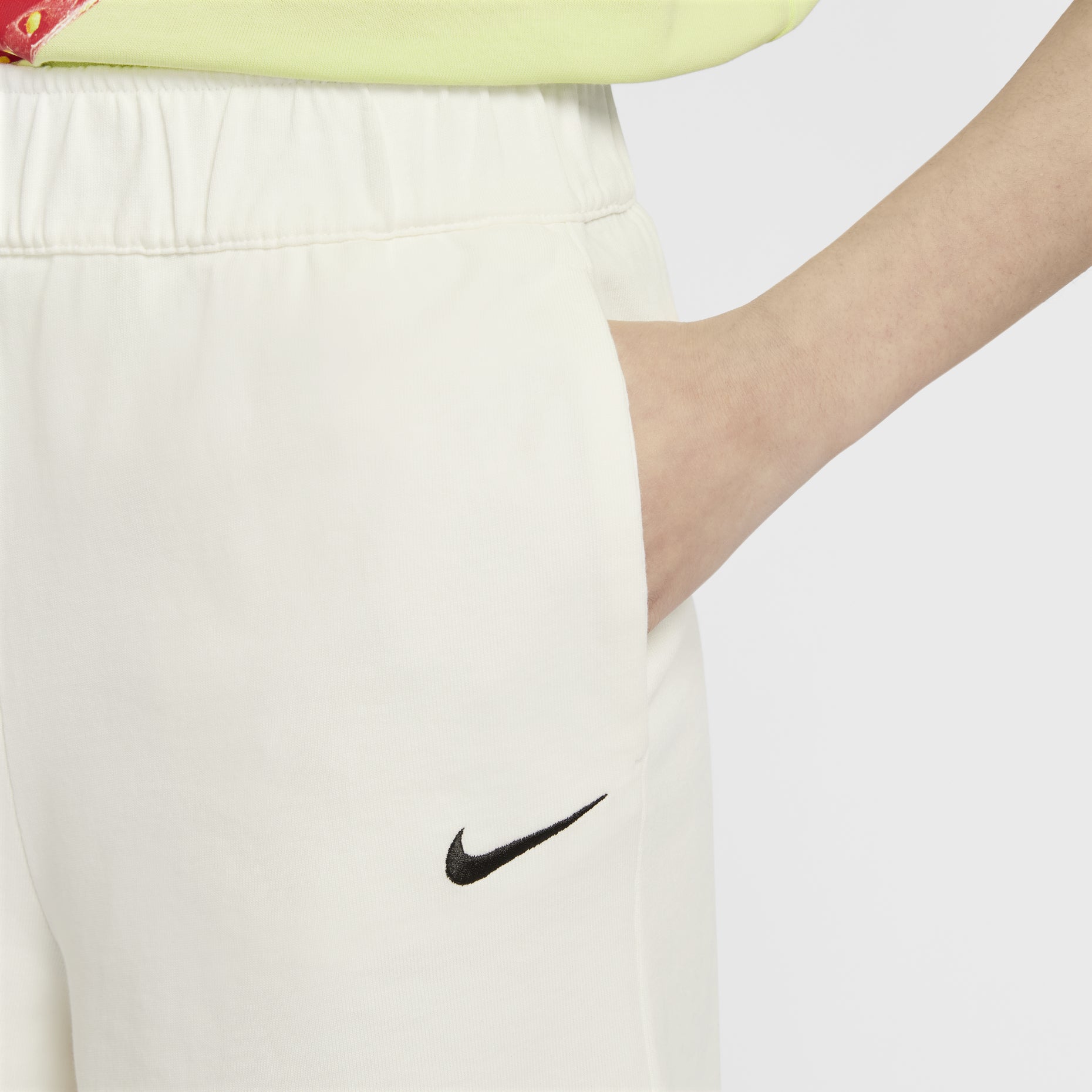 (WMNS) Nike Nsw Jersey Shorts 'White' DM6729-133
