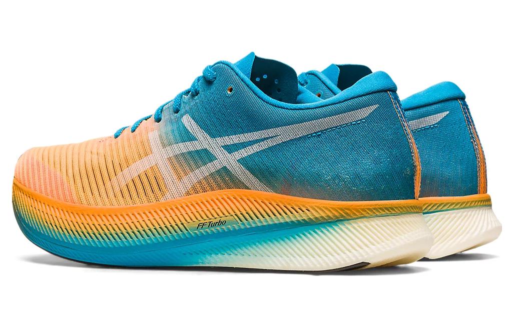ASICS Metaspeed Sky 1011B215-810