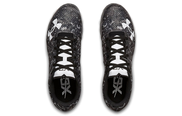 Under Armour Brigade XC Low Spikeless 'Black White' 3023691-001