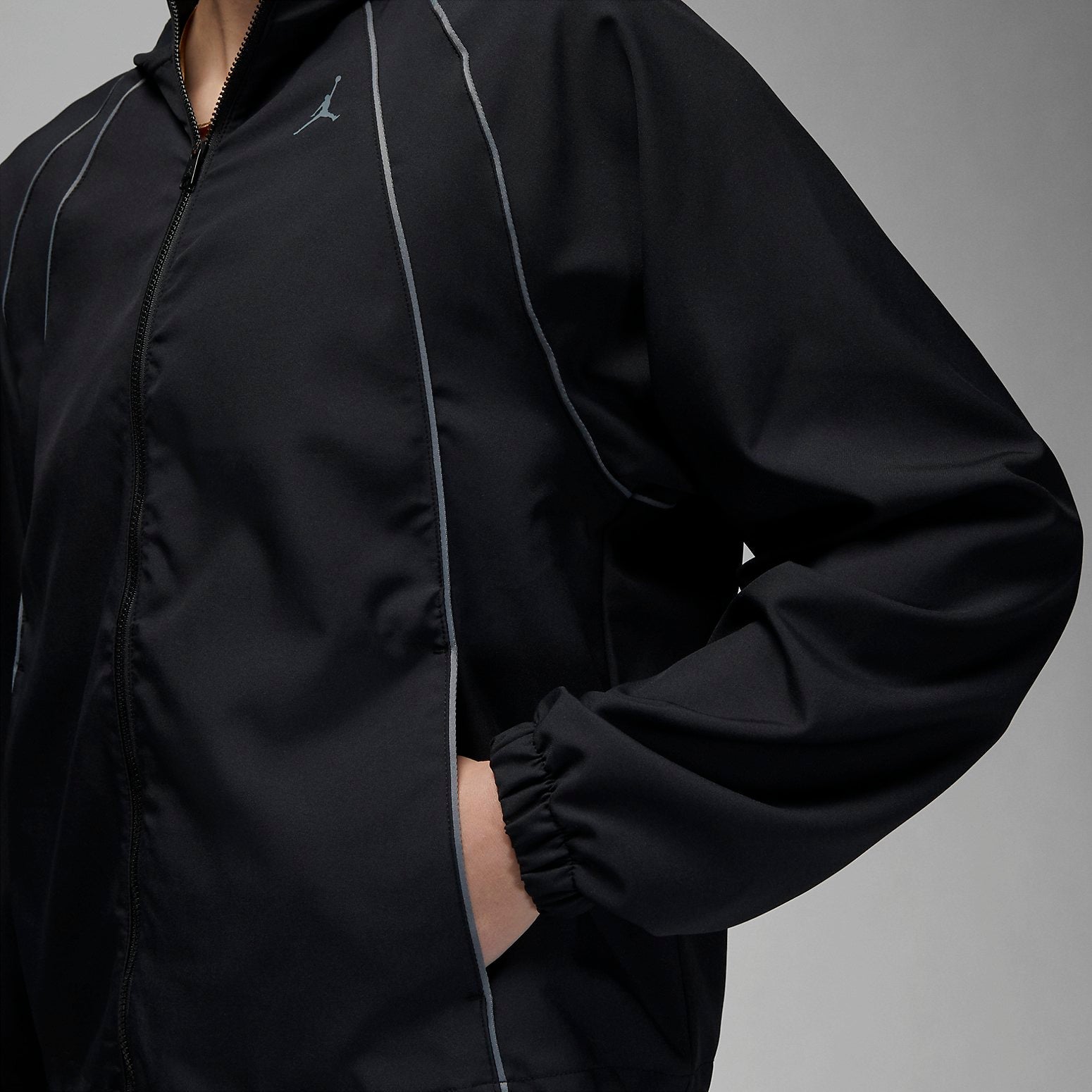 (WMNS) Air Jordan Woven Jacket 'Black' DZ3198-010