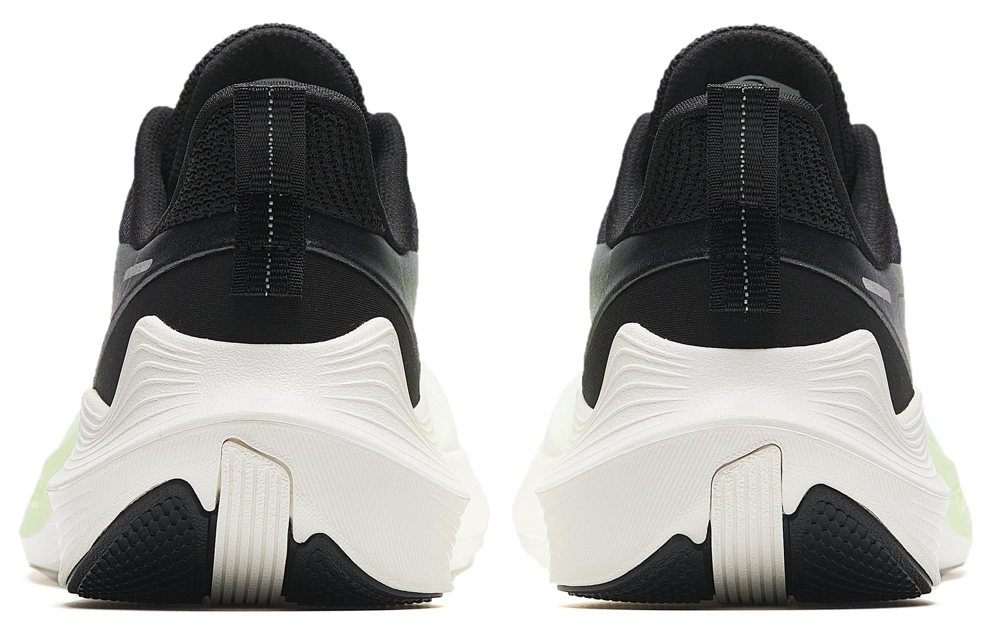 ANTA New Sting 'White Green Black' 912335580-4