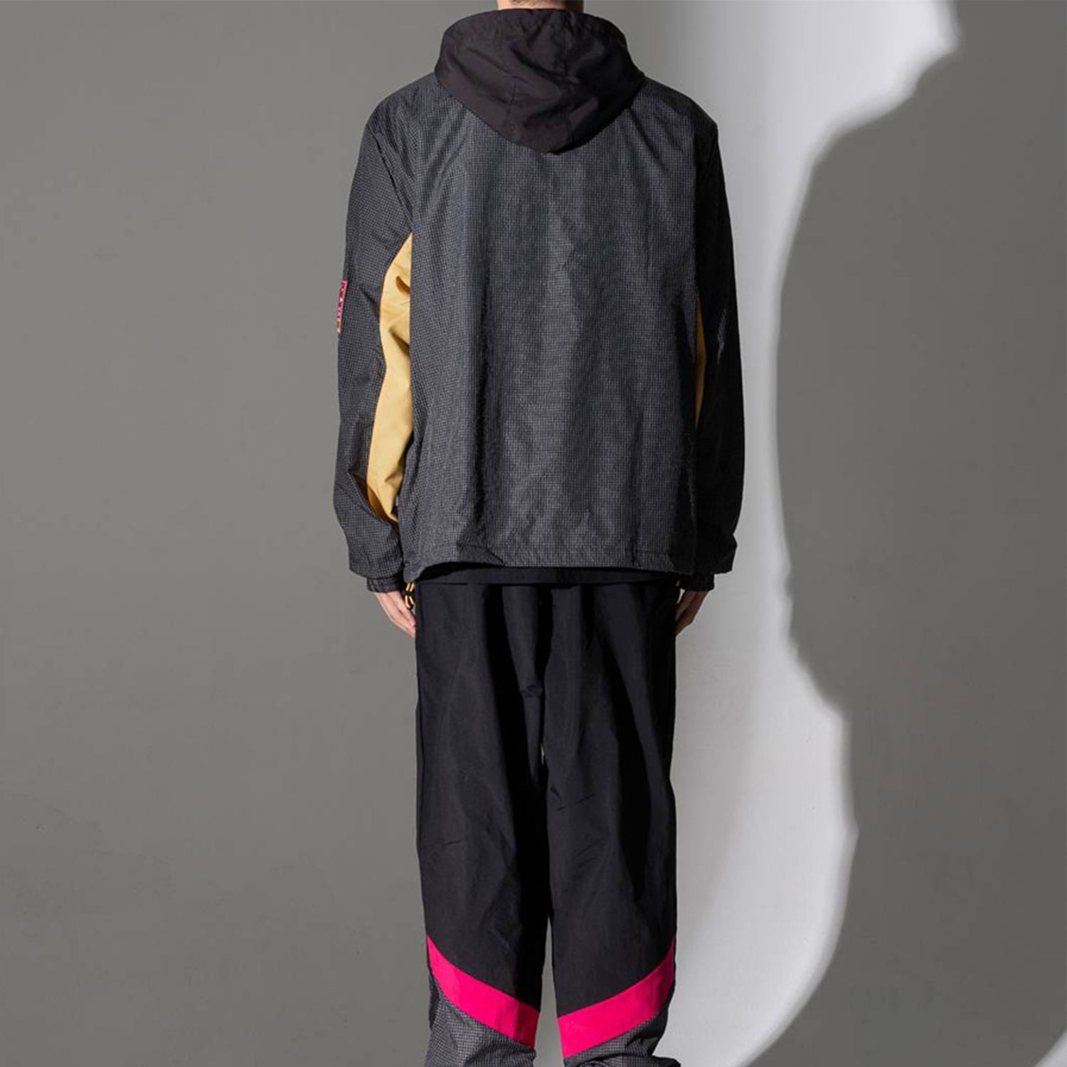 PUMA x HELLY HANSEN Crossover Contrasting Colors Hooded Jacket Black 597143-01