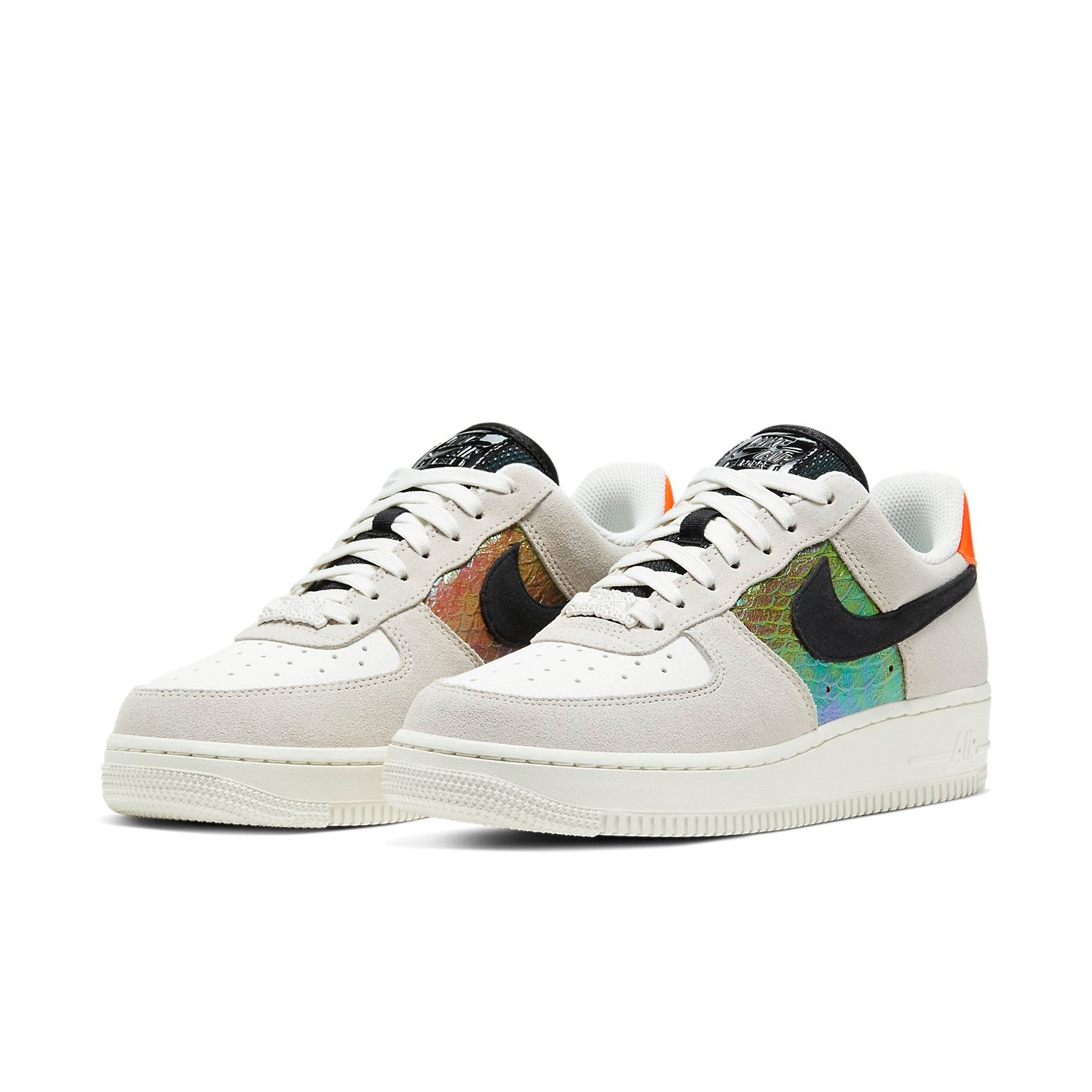 (WMNS) Nike Air Force 1 Low 'Iridescent Snakeskin' CW2657-001