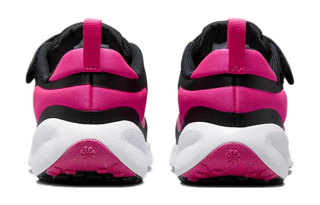 (GS) Nike Revolution 7 'Black Hyper Pink' FB7689-002