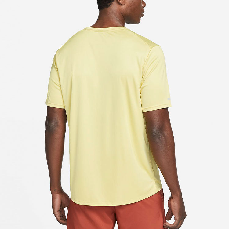 Nike Dri-FIT Wild Run Miler Casual Breathable Running Solid Color Reflective Sports Short Sleeve Yellow DM4816-304