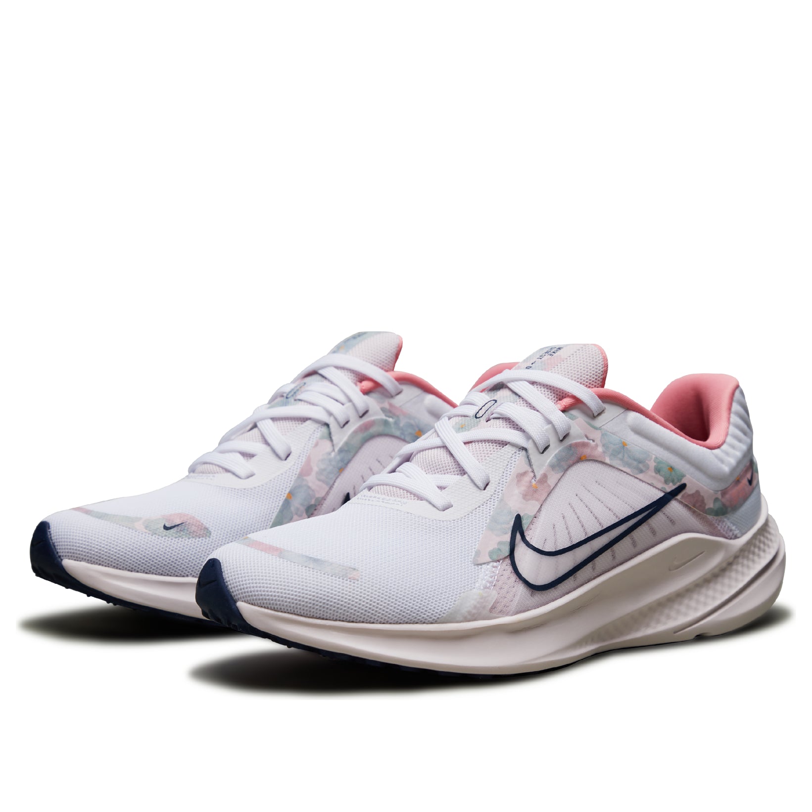 (WMNS) Nike Quest 5 Premium 'White Pearl Pink' FB6944-100