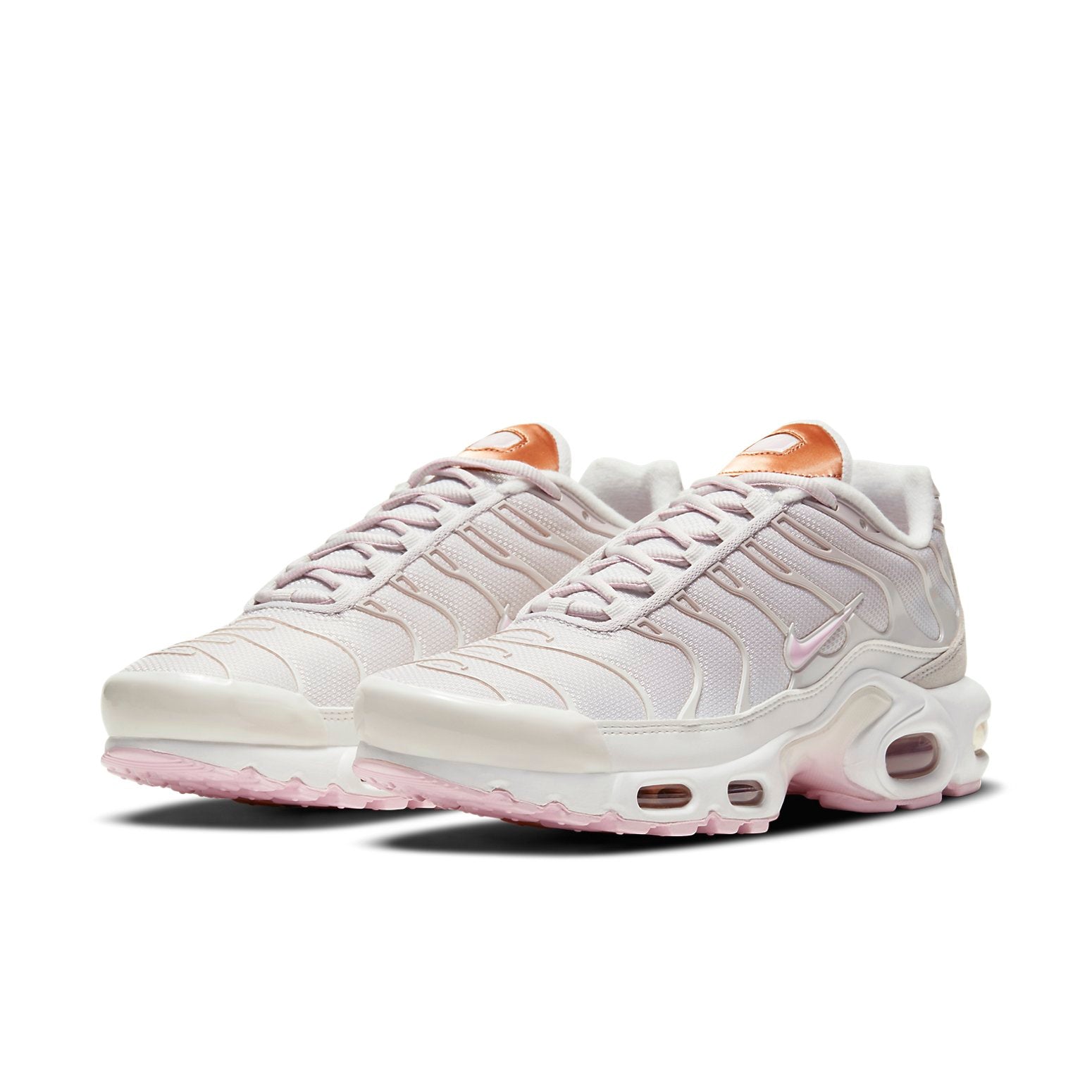 (WMNS) Nike Air Max Plus 'Vast Grey Metallic Copper' DD6612-001