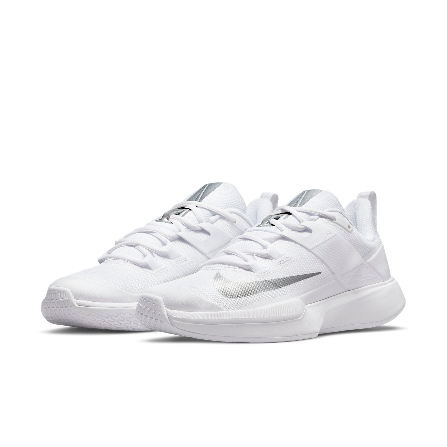 (WMNS) Nike Court Vapor Lite 'White Metallic Silver' DC3431-133