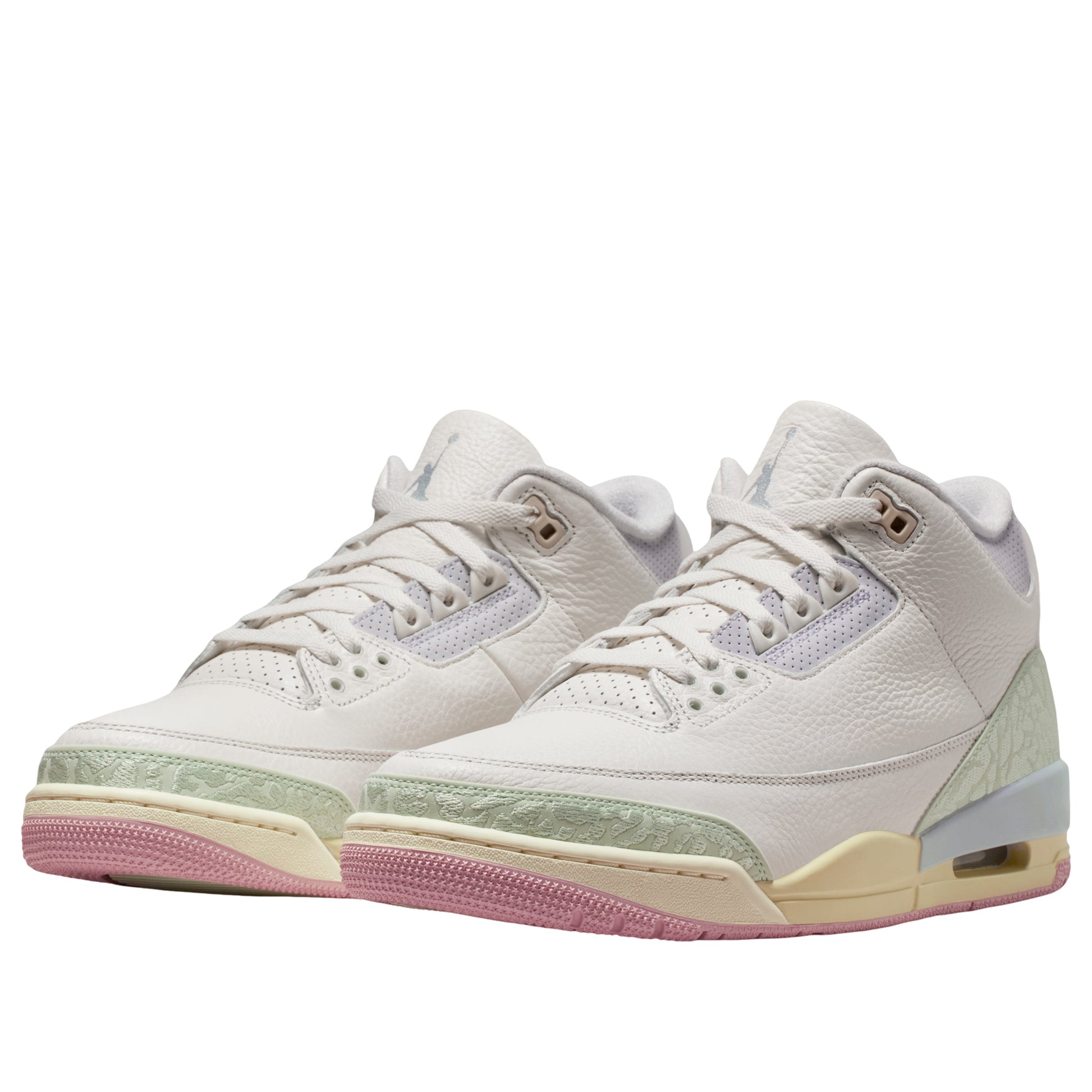 Air Jordan 3 Retro OG 'Spring is in the Air' IF4396-100